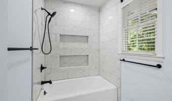 4470 LAKE IVANHOE, Tucker, GA 30084