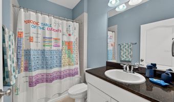 7117 ESTERO Ct, Apollo Beach, FL 33572