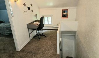 1 Side Hill St, Hopkinton, RI 02832