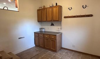 128 Mark St, Aurora, NE 68818