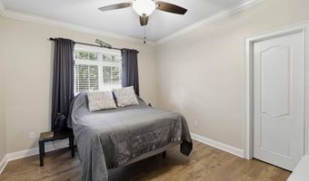 704 Shasta Dr, Albertville, AL 35950