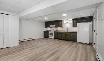 57 Governor Dinsmore Rd, Windham, NH 03087