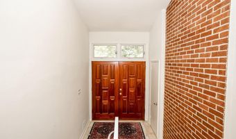 8401 BEECH TREE Rd, Bethesda, MD 20817