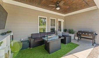 3338 Hawks Creek Dr, Apison, TN 37302