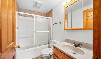 164 E Hill Rd, Brookfield, VT 05036