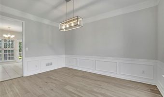 11420 Crossington Rd, Alpharetta, GA 30005