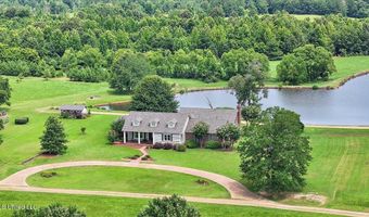 499 Breakwater Dr, Benton, MS 39039