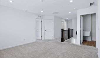 861 Adler Dr, Avon, IN 46123