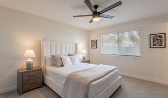656 E MESQUITE Ave, Apache Junction, AZ 85119