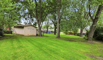 26 W Hill Valley Dr, Indianapolis, IN 46217