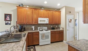 14 Hidden Lake Cir, Barnegat, NJ 08005