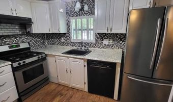 114 CHESTNUT Dr, Barnegat, NJ 08005