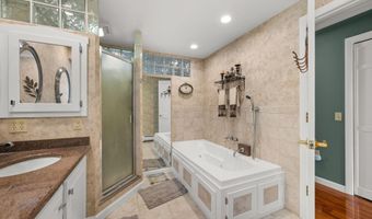 79 Apple Blossom Rd, Barre, VT 05641