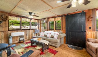 14231 Dykeland Rd, Amelia Court House, VA 23002