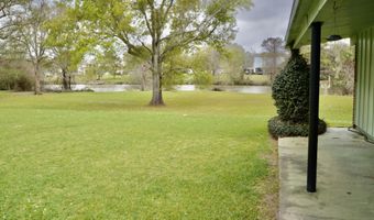 1915 N River Oaks Dr, Abbeville, LA 70510