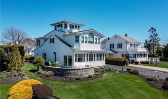 276 Bonnet Point Rd, Narragansett, RI 02882