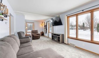 1607 7th St SE, Austin, MN 55912