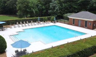 1723 VFW Rd, Auburn, AL 36830