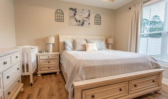 486 Old Blackshear Rd, Baxley, GA 31513