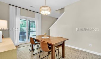 4 Swamp White Oak Dr, Bluffton, SC 29910