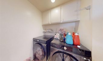 220 S Linhaven Cir, Anaheim, CA 92804