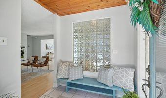1679 SEMINOLE Rd 2, Atlantic Beach, FL 32233