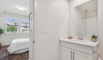 1815 Balsa St, Alameda, CA 94501