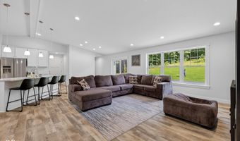 10675 W Andry Ln, Birdseye, IN 47513