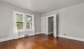 719 S STATE St, Appleton, WI 54911