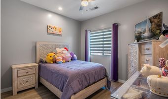 328 Camino Siete Rd SW, Albuquerque, NM 87105