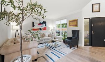 705 N ASHTON St, Alexandria, VA 22312