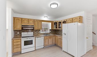 346 Western Blvd, Bayville, NJ 08721