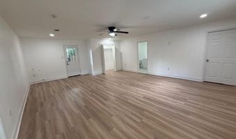 11368 Pamela Dr, Baton Rouge, LA 70815