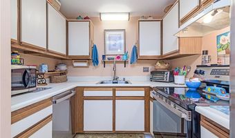 66 Girard Ave 322, Newport, RI 02840
