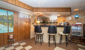 874 Hillandale Dr, Antioch, IL 60002