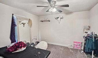 1004 Thomas St, Carlsbad, NM 88220