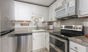 75-5719 ALII Dr 315, Kailua Kona, HI 96740