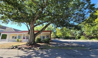 64 Bay Spring Ave, Barrington, RI 02806