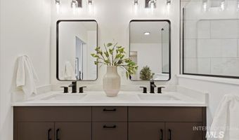 2043 S Makar Ln, Boise, ID 83706