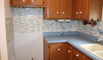 3 E Elm St, Alton, IL 62002