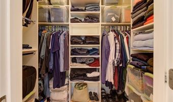 2 School St 403, Lincoln, RI 02802