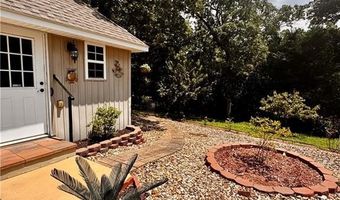 15 Thackery Ln, Bella Vista, AR 72714