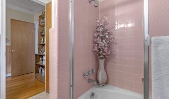 137 Selwyn Dr, Anderson, SC 29625