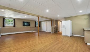 6 Woodland Cir, Bow, NH 03304