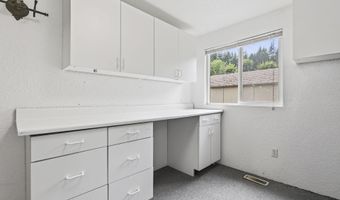 38325 SCRAVEL HILL Rd NE, Albany, OR 97322