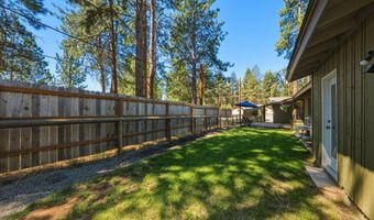 60282 Cree Cir, Bend, OR 97702