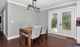 121 11th Pl NW, Arab, AL 35016