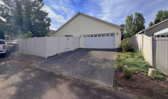 2004 NW 12TH St, Battle Ground, WA 98604