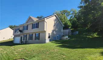 139 Frank Dr, Allen, PA 18067