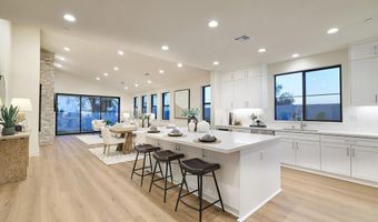 16 W Pine St, Altadena, CA 91001